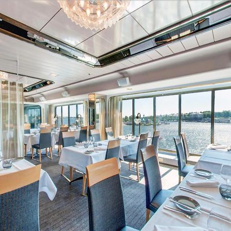 Viking Line Ferry Gabriella - 2-Night Cruise Stockholm-Helsinki-Stockholm Hotel Екстериор снимка